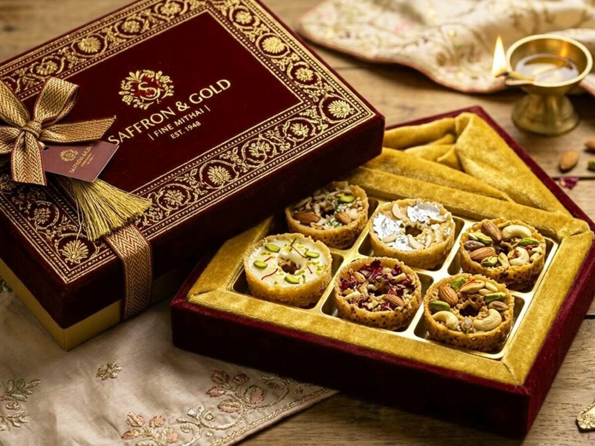 Royal Ghevar Hamper — fresh, authentic ghevar online at Ghevar.in